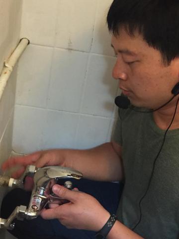 AJ居家修繕 - 蓮蓬頭本體安裝 AJ居家修繕 - 蓮蓬頭本體安裝