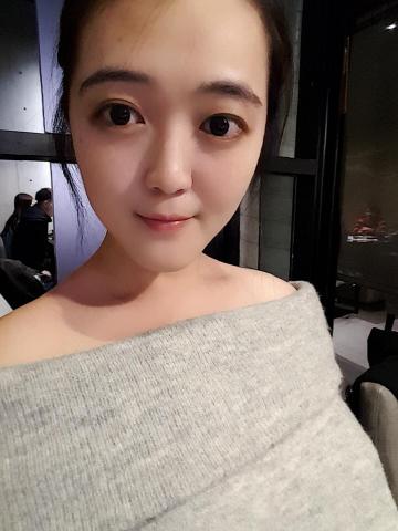 提供兒童美語服務的專家吳絜瑜