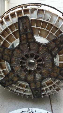 三花清潔工坊0912488403 - 托盤底垢且開始長鏽斑