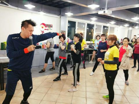 移動式私人拳擊 - 高雄市鹽埕區某教師團體課程