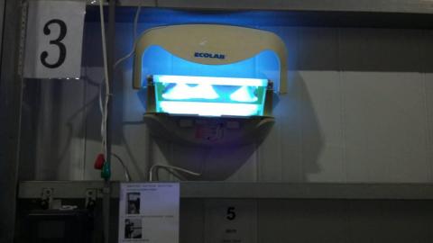 ECOLAB 有害生物防治部 - 捕蟲燈租賃安裝服務