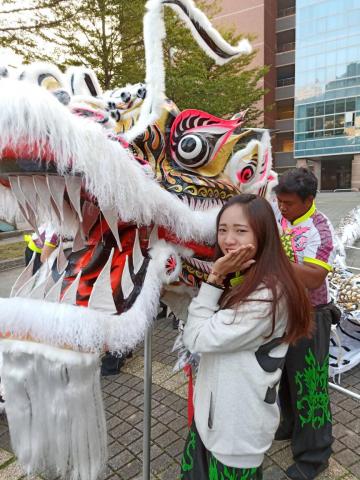 大鵬龍獅戰鼓團 - LED燈25節巨龍