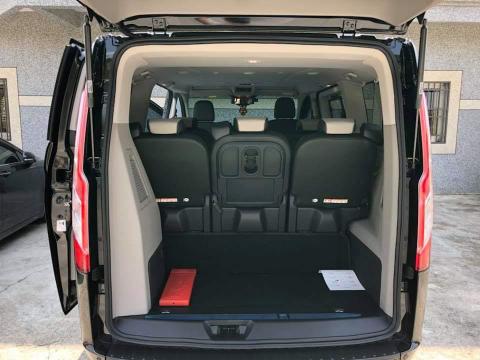 搏感情接送服務 - 超大行李箱