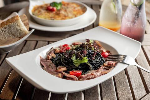 提供北港食物服務的專家商業、人像、食物攝影、平面設計