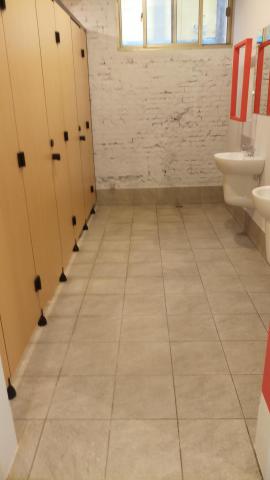 利行建材養護工程公司 - 厠所清洗(完成後)