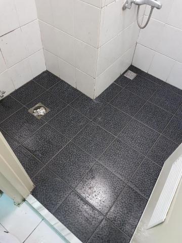 明濱工程行 - 貼磚