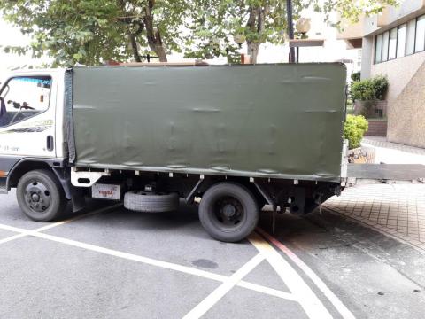 幸福風搬家 - 3.5噸貨車~有升降機尾門！