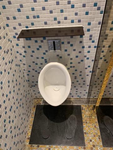 峻廷室內裝修有限公司 - 小便斗設計