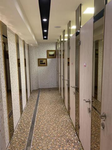 峻廷室內裝修有限公司 - 女廁內部