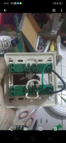 莊勝超 - 插座更新。