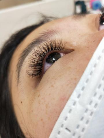 篠睫時尚美學 - 接好接滿&hearts;