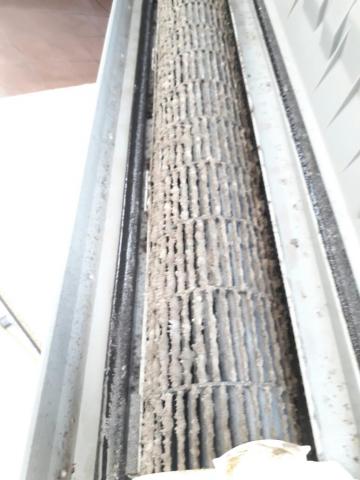 黃國賢 - 室內機送風鼓扇·累積污塵棉絮·送風力減弱·影響機子本身冷度 能力下降· 影響人的呼吸道