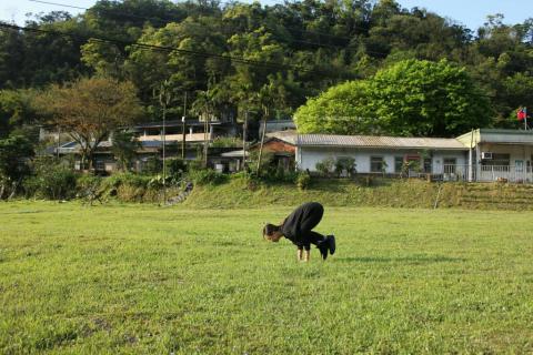 木子 光鄰瑜伽工作室 - 出去玩也要瑜珈