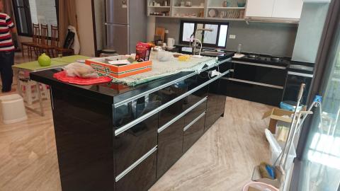 富凱室內設計裝修工程行 - 歸仁朱先生中島