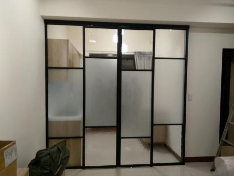 鑫凡宗工程行 - 鐵件拉門