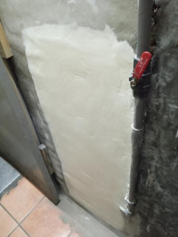 連吉洋 - 上油漆