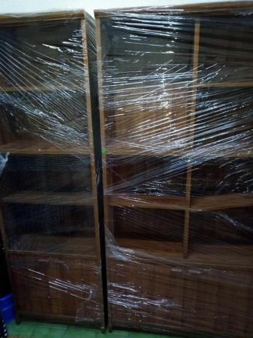 邱先生貨運(全台專車專送.回頭車) - 書櫃包膜