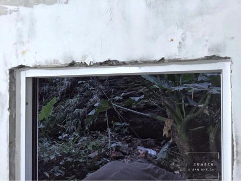 三設企業 - • 施工地點:瑞濱公路
• 服務項目:全室粉刷噴漆
• 坪數: 坪
--------------------------------------------------
⚠️歡迎需要粉刷裝潢的老闆們請致電或私訊詢問哦～
?服務範圍：北北基、桃園、新竹以北
?免費線上諮詢?免費到府估價
➖提供線上報價服務➖
✅免費諮詢專線：0987350753