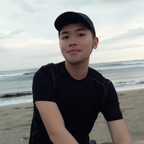 提供黏土模具服務的專家Lucas 姚建和