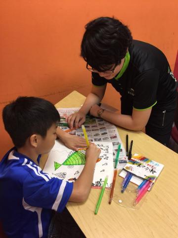 熊智繪才藝教學 - １對１引導教畫