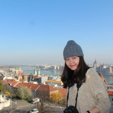 提供翻译i服務的專家李姿瑩