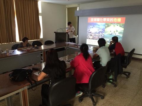 莊曜勵 - 環境教育志工培訓-擔任講師