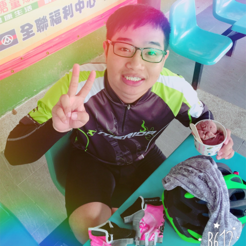 提供jlptn1報名服務的專家劉家倫