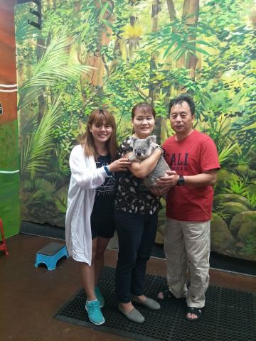 李若彣 - 擁抱無尾熊
