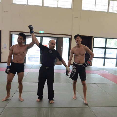 健身，減肥，拳擊與格鬥 - Mma