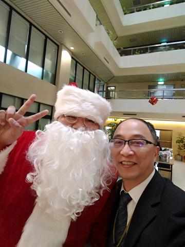 alex - 聖誕節活動照2