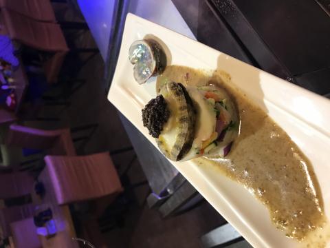 黃啟良 - 松露鮑魚佐胡麻醬