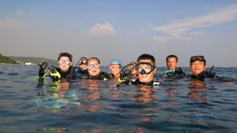 墾丁環礁潛水(旅)中心 - 國內外潛水旅遊