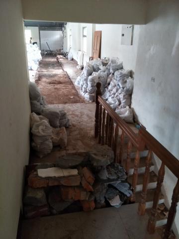 志誠工程有限公司 - 老舊房屋，拆除作業，準備重新設計。