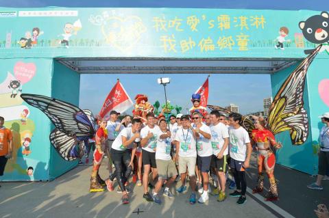 奕穎企業有限公司 - 品牌活動、記者會、運動會拍攝