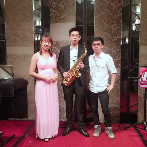 提供oppo手表服務的專家PLUS.PLUS婚禮樂團