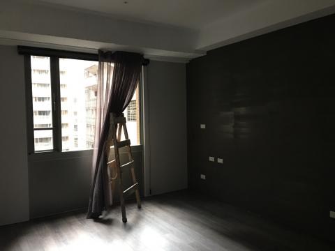 利昇油漆工程 - 牆面跳色