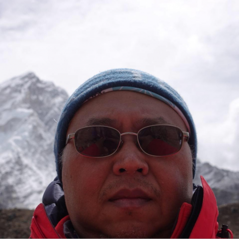 提供蘋果服務的專家羅雨恆