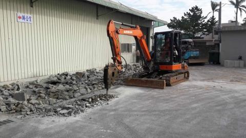 大漢開發工程有限公司 - 路面整修補強(1)