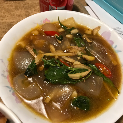 霏霏 - 醋溜曼波魚皮開胃又下飯還可以養顏美容補充膠質滿滿的膠原蛋白！