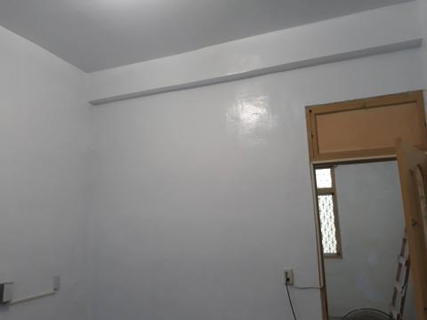 油漆工程 - 
?選擇&ldquo;適合的油漆真的很重要?&nbsp;&nbsp; &nbsp;
所謂一分錢一分貨絕對是有它的道理存在的&nbsp;&nbsp; &nbsp;
這陣子有遇到一些詢問的友人&nbsp;&nbsp; &nbsp;
其實，說穿了就是要比價&nbsp;&nbsp; &nbsp;
當然&nbsp;&ldquo;比價&rdquo;&nbsp;?是有好有壞?&nbsp;&nbsp; &nbsp;
因為，每個人都想用最省錢的費用做到最好&nbsp;&nbsp; &nbsp;
這方面不是沒有，但是，你（妳）可曾想過&nbsp;&nbsp; &nbsp;
?&ldquo;俗咪沒好貨&rdquo;?&nbsp;~~（台語念）&nbsp;&nbsp; &nbsp;
☄房屋裝潢換新油漆有分以下☄&nbsp;&nbsp; &nbsp;
1.&nbsp;&ldquo;自己