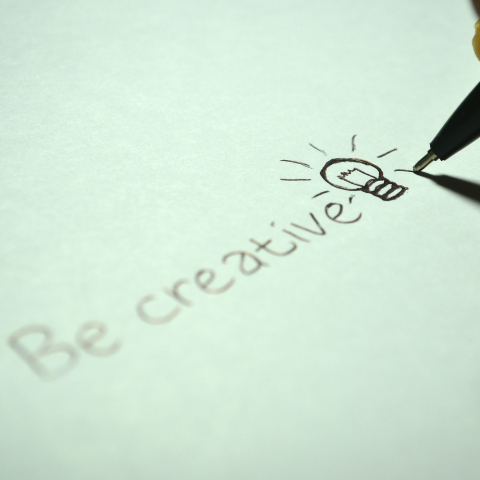 提供寫文服務的專家江昭瑩