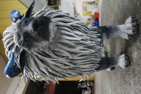 原型屋藝作坊 - 自創奇幻獅
尺寸約3米長