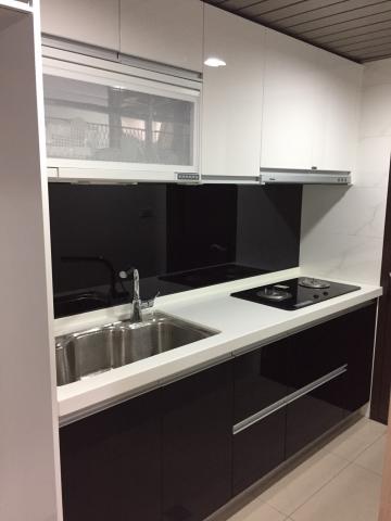 群晟國際有限公司 - 