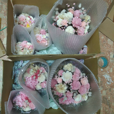 杜菈花花 - 出發去場地布置囉!