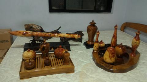 施憲甫 - 開運飾品噴塗