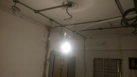 林旭崙集佳水電裝修 - 水電天花板的佈線!都是未來裝潢後的留燈處!