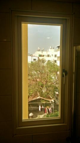 尚和鋁門窗工程行 - 推開窗