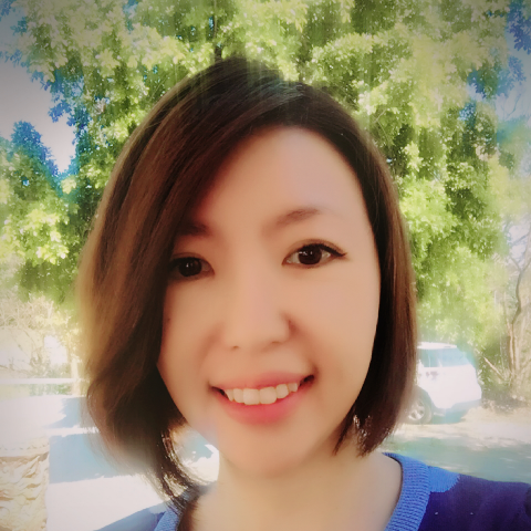 許芯恬 - Tina老師