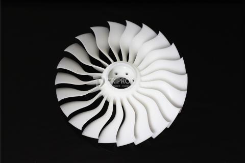 亦起3D列印 - 渦輪葉片
SLA光固化製作
尺寸：180x180x35 (mm)