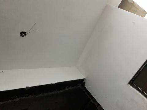 創藝油漆工程 - 火場焦黑壁
第二度底漆